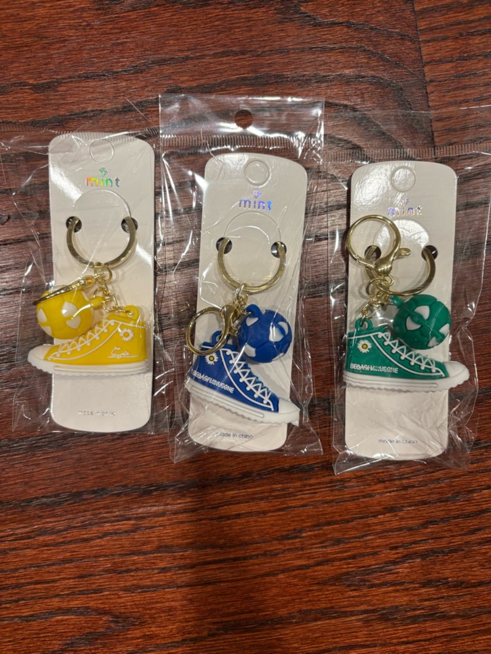 Sneaker bag charm key chain nwt